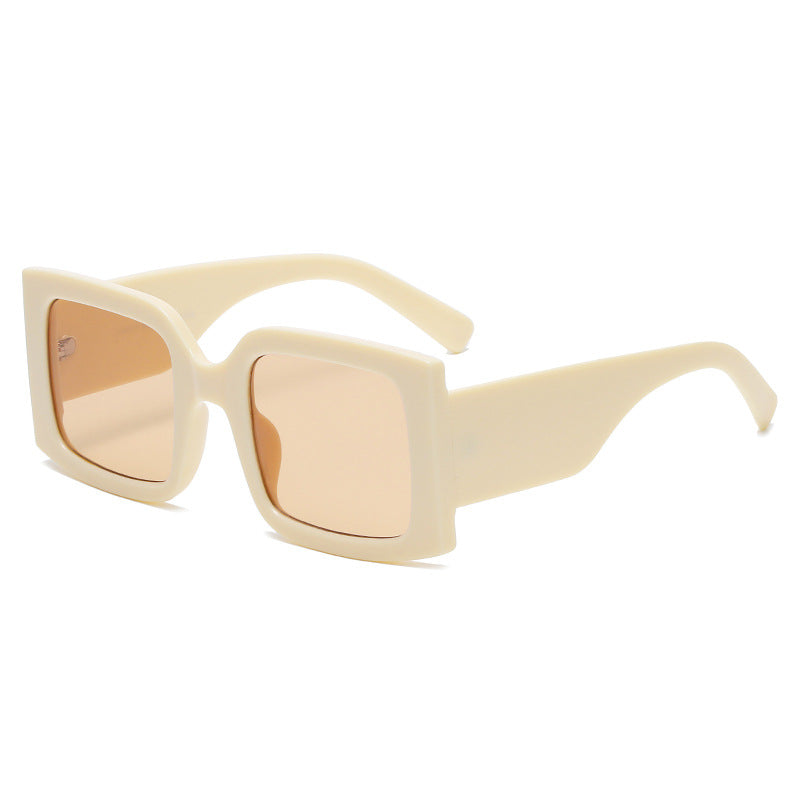 Gafas de sol cuadradas oversize chunky beige con doble marco interior — estilo maison | Cientosiete