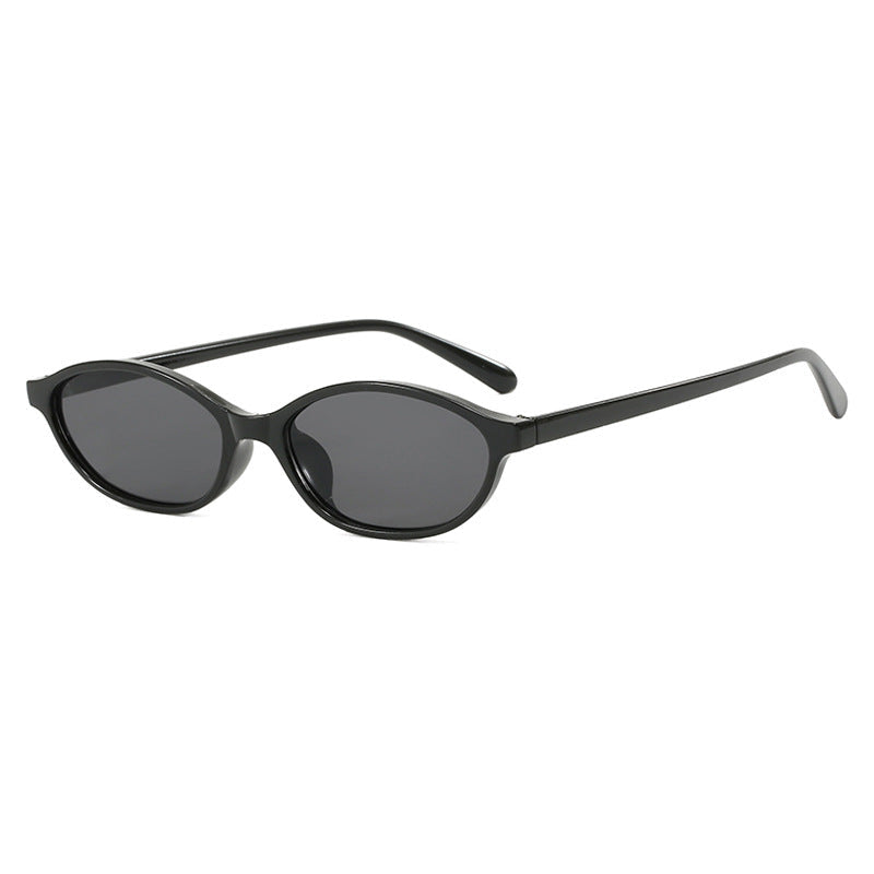Gafas de sol ovaladas mini slim negro/gris — montura ultrafina estilo 90s | Cientosiete