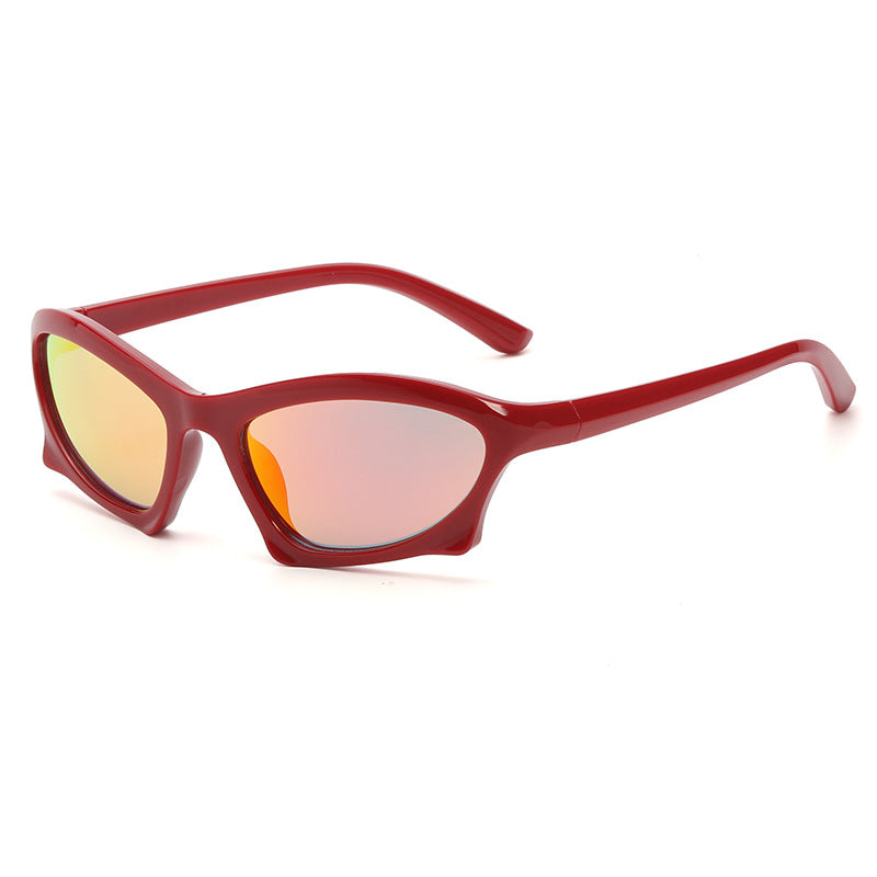 Gafas de sol deportivas Y2K wrap rojas con lente espejada naranja — estilo festival | Cientosiete